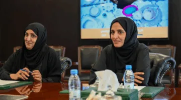 مساعد مشرف برنامج تنمية وإعمار اليمن يزور رئيسة مؤسسة فتيات مأرب