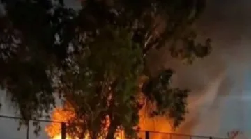 اندلاع نار في ورشة للسكك الحديدية في مدينة الزقازيق بالشرقية.. تسجيل بالفيديو
