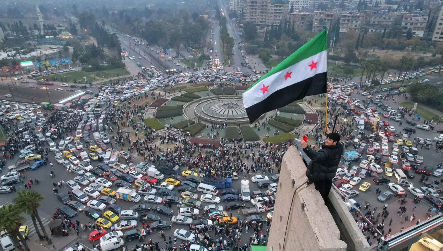 تقرير من الأمم المتحدة يكشف غياب “علاقات نشطة” بين الحكومة السورية و”القاعدة” تقرير من الأمم المتحدة يكشف غياب “علاقات نشطة” بين الحكومة السورية و”القاعدة”