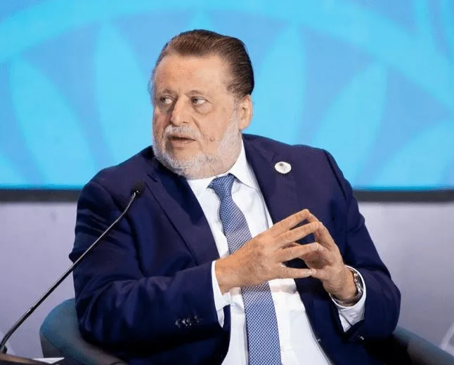 أبرز أحداث الاجتماع الرئيسي في البنك المركزي: هل سينجح حسن عبدالله في تحقيق أهدافه؟ وما هو دور الصين في هذا السياق؟ أبرز أحداث الاجتماع الرئيسي في البنك المركزي: هل سينجح حسن عبدالله في تحقيق أهدافه؟ وما هو دور الصين في هذا السياق؟