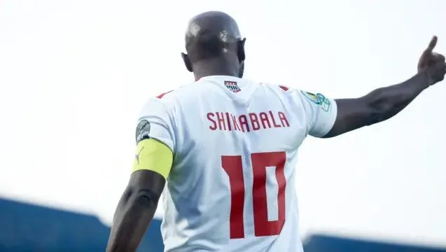 باريس سان جيرمان يحتفل بشيكا بالا بعد الوصول إلى نهائي كأس العالم للأندية «فيديو»
