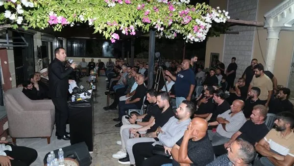 تجمع تأبيني كبير في منزل آل كرشت في البازورية تجمع تأبيني كبير في منزل آل كرشت في البازورية