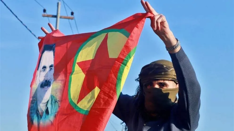 بشكل رسمي.. حزب العمال الكردستاني يبدأ اليوم عملية تسليم أسلحته!
