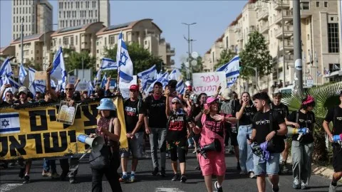 استطلاع: 47% من الإسرائيليين يشعرون بالتفاؤل حيال إمكانية التوصل لاتفاق في غزة استطلاع: 47% من الإسرائيليين يشعرون بالتفاؤل حيال إمكانية التوصل لاتفاق في غزة