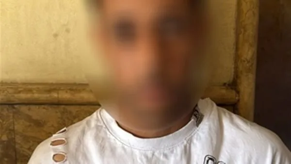 احتجاز المتهم بابتزاز فتاة بصور شخصية مقابل مبلغ مالي في بولاق احتجاز المتهم بابتزاز فتاة بصور شخصية مقابل مبلغ مالي في بولاق