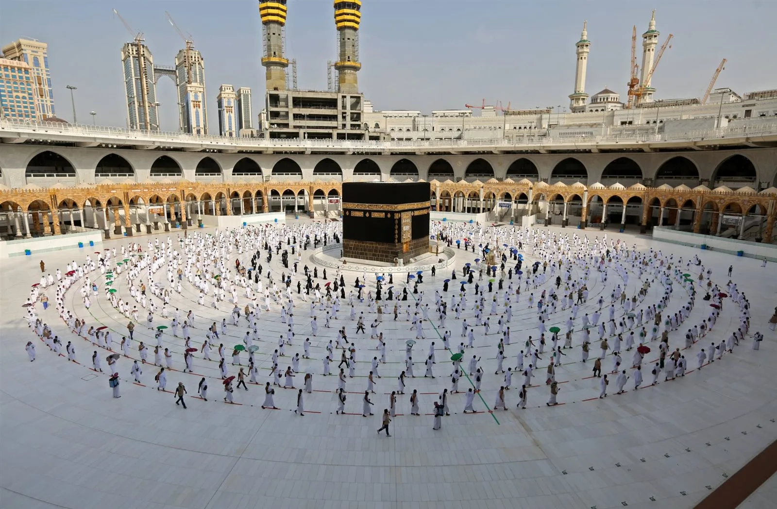بث حي.. خطبة يوم الجمعة من المسجد الحرام والمسجد النبوي بث حي.. خطبة يوم الجمعة من المسجد الحرام والمسجد النبوي