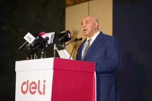 استثمار بقيمة 200 مليون دولار: بدء إنشاء أكبر مصنع للأدوات المكتبية في الشرق الأوسط من قِبل شركة ‘ديلي’ الصينية بالعاشر من رمضان