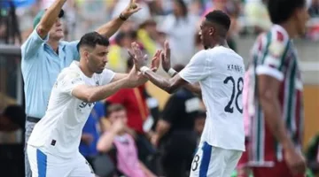 الهلال السعودي يكرم عبد الرزاق حمد الله بمكافأة كأس العالم للأندية رغم دوره المحدود.