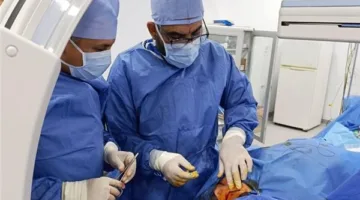 مستشفيات سوهاج الجامعية تحقق نجاحاً في إنقاذ حياة سيدة وطفلها من أزمة قلبية ودورية.