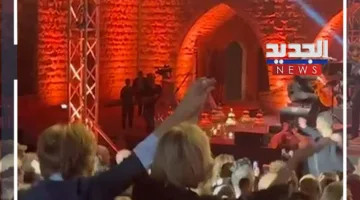 السيدة الأولى “السابق” والحالية.. مع إيقاعات “اشتقنا كتير” (فيديو)