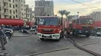 مواد قابلة للاشتعال تعرقل جهود فرق الإطفاء في حريق مصنع كيميائي ببدر