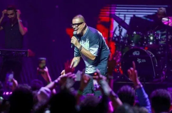 «عمرو دياب» يهيمن على التريند بعد حفله في جدة «عمرو دياب» يهيمن على التريند بعد حفله في جدة
