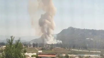إصابة 14 مدنياً نتيجة انفجار مستودع يحتوي على ذخائر من آثار الحرب في حلب السورية