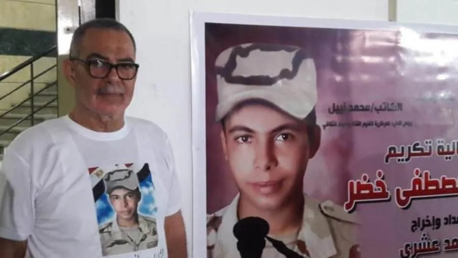 الكاتبة الصحفية سلوى عثمان تعبر عن حزنها لوفاة والد الشهيد مصطفى خضر سليم الكاتبة الصحفية سلوى عثمان تعبر عن حزنها لوفاة والد الشهيد مصطفى خضر سليم