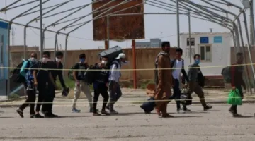 إيران: إعادة 772 ألف لاجئ أفغاني في فترة تقارب الأربعة أشهر