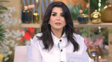 «منى الشاذلي» تفتح باب النقاش حول سبب عدم حديثها عن أزمة لوحات الفنانين الأربعة والإعلامية مها الصغير