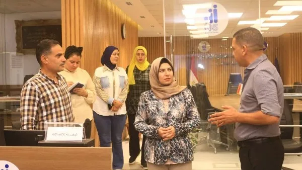 تنظيم تشغيل الخدمات الحكومية وخطوط الطوارئ من داخل مركز التحكم في دمياط. تنظيم تشغيل الخدمات الحكومية وخطوط الطوارئ من داخل مركز التحكم في دمياط.