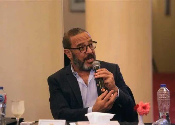 أشرف عبد الباقي: «سوكسيه» مبادرة لتعزيز مهارات فرق الهواة وتحقيق حلم الأداء على المسرح.
