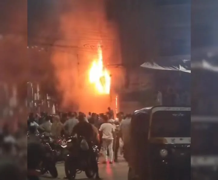 رعاية الله تخلص مدينة بني سويف من حريق في المنطقة التجارية رعاية الله تخلص مدينة بني سويف من حريق في المنطقة التجارية