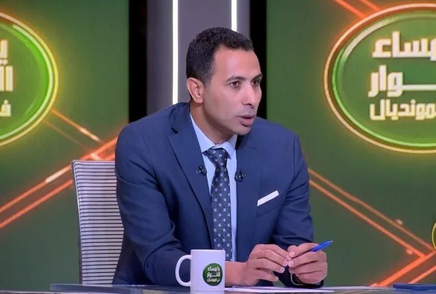 «لا يُعقل أن تتحدث عن مكان تعمل فيه».. أيمن عبد العزيز يُهاجم وائل القباني بعد مغادرته الزمالك «لا يُعقل أن تتحدث عن مكان تعمل فيه».. أيمن عبد العزيز يُهاجم وائل القباني بعد مغادرته الزمالك