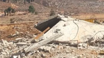 اكتشاف جثة شخص سوري نتيجة استهداف منزل في الخيام
