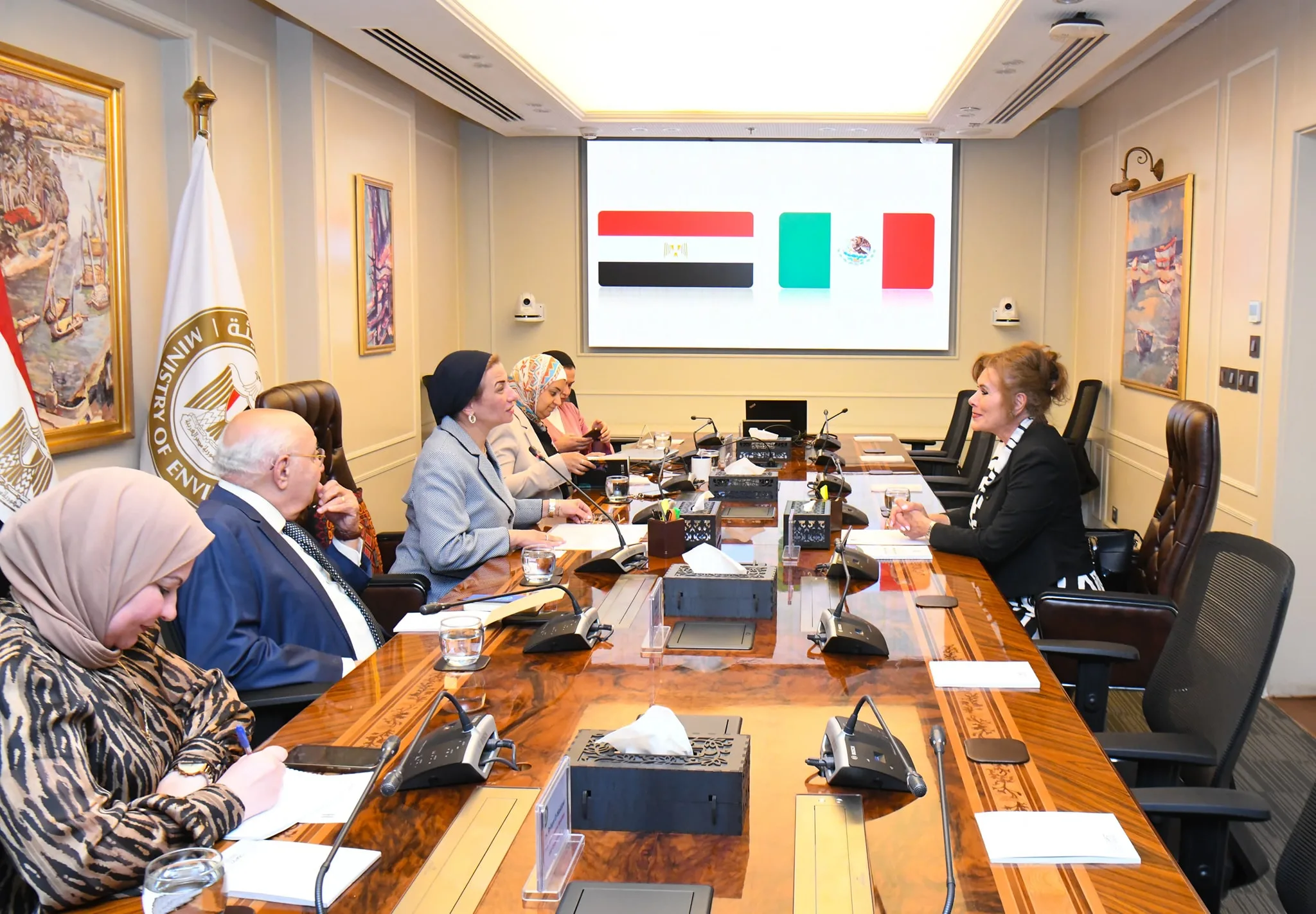 وزيرة البيئة تتناول مع السفيرة المكسيكية في مصر سبل التعاون الثنائي لمواجهة التحديات البيئية