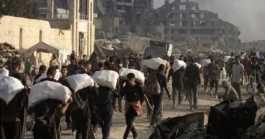 الأونروا تنبه من “مشكلات صحية” بسبب نقص المياه واكتظاظ الملاجئ في غزة الأونروا تنبه من “مشكلات صحية” بسبب نقص المياه واكتظاظ الملاجئ في غزة