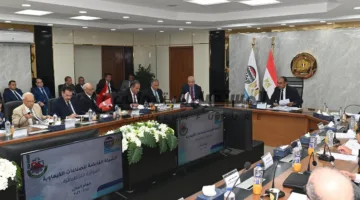 الشيمي يقود الجمعية العمومية “للشركة القابضة للكيماويات” لاعتماد الميزانية التقديرية للسنة المالية 2025/2026.