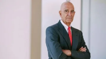 المبعوث الأمريكي ينبه: لبنان مهدد بالعودة إلى صراعات بلاد الشام بفضل حزب الله