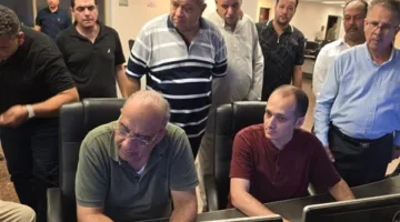 وزير الكهرباء يقوم بجولة تفقدية لمحطة كهرباء الشباب المركبة في القصاصين بالإسماعيلية.