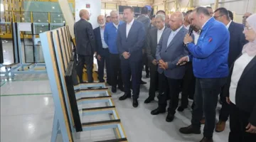 افتتاح منشأة للزجاج الهندسي ومرحلة جديدة في تصنيع الثلاجات والديب فريزر بمحافظة المنوفية