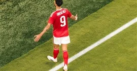 قرار حديث من الأهلي حول وسام أبو علي.. مفاجأة!