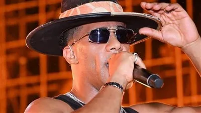 محمد رمضان يتألق في حفله الغنائي بالعلمين بحضور تامر مرسي ونورهان ورانيا منصور