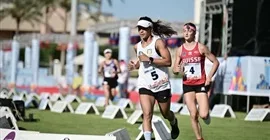 الملك إسماعيل: تحقيق الذهب في سباق التتابع يعتبر إنجازاً كبيراً.. والعقبات زادت من حدة المنافسة