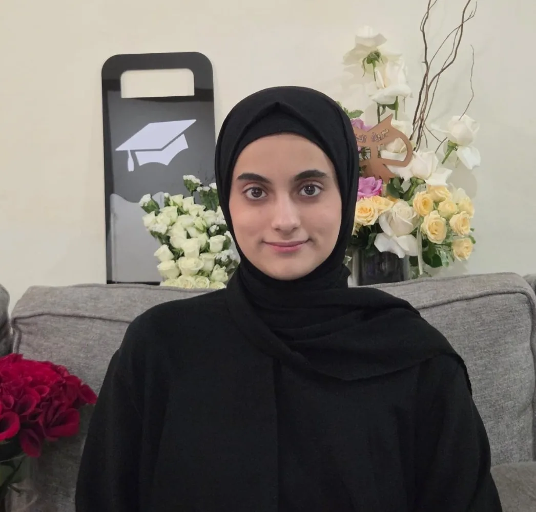 الطالبة إليسار العجاج: إدارة الوقت والاجتهاد مفتاح النجاح.. وأرغب في دراسة الطب. الطالبة إليسار العجاج: إدارة الوقت والاجتهاد مفتاح النجاح.. وأرغب في دراسة الطب.