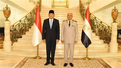 المتحدث العسكري: قائد القوات المسلحة ووزير الدفاع يلتقي بنظيره الإندونيسي المتحدث العسكري: قائد القوات المسلحة ووزير الدفاع يلتقي بنظيره الإندونيسي