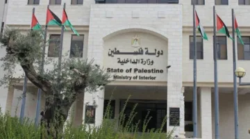 السلطة الفلسطينية: نحن على اتصال مع الجوانب الأردنية لحل أزمة تذاكر المواصلات على “جسر الملك حسين”