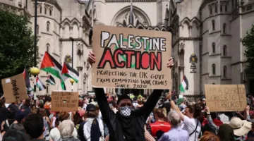 بريطانيا توقف العشرات من داعمي حركة ‘فلسطين أكشن’