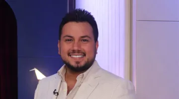 وديع الشيخ يعلق لأول مرة على شائعة إفلاسه ويهاجم بعض الأشخاص: “نحن في زمن المصالح”