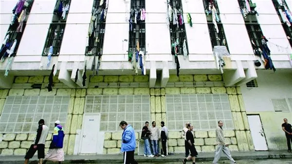 مفاوضات مرتقبة بين بيروت ودمشق لمعالجة قضية السجناء السوريين! مفاوضات مرتقبة بين بيروت ودمشق لمعالجة قضية السجناء السوريين!