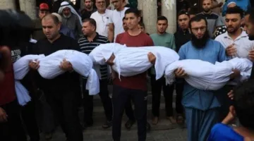 مقتل 11 شخصًا، غالبيتهم أطفال، وإصابة آخرين جراء غارة إسرائيلية