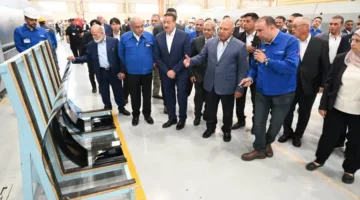 نائب رئيس الوزراء ووزير الصناعة والنقل يضع الأساس لمصنع الثلاجات الأكبر في مصر والشرق الأوسط