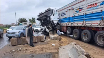 وفاة شخص وإصابة آخر نتيجة تصادم شاحنة على طريق قفط القصير