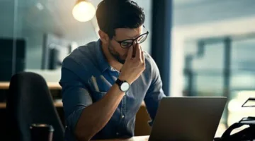 لتجنب الملل: نصائح فعالة أثناء استخدام الكمبيوتر في العمل