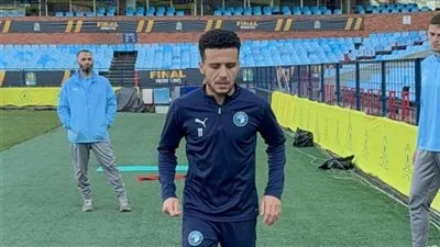 بيراميدز يتمسك بمصطفى فتحي ولا ينوي التخلي عنه.. تعرف على التفاصيل بيراميدز يتمسك بمصطفى فتحي ولا ينوي التخلي عنه.. تعرف على التفاصيل