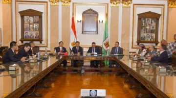 محادثات لتعزيز التعاون الأكاديمي والبحثي بين جامعة القاهرة وجامعة الزراعة في جنوب الصين