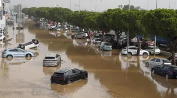 فيضانات تؤثر على مساحات كبيرة في إسبانيا (فيديو)