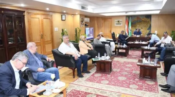 محافظ الفيوم يجتمع بأعضاء مجلسي النواب والشيوخ لمناقشة شكاوى ومطالب المواطنين