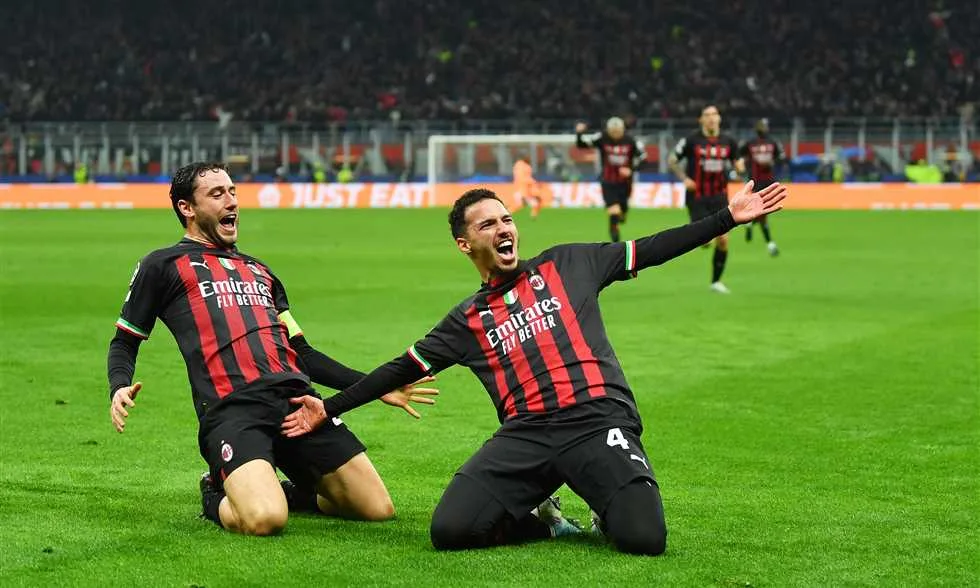 لا جازيتا ديلو سبورت: بعد ثيو.. الهلال يوجه أنظاره نحو بن ناصر لا جازيتا ديلو سبورت: بعد ثيو.. الهلال يوجه أنظاره نحو بن ناصر