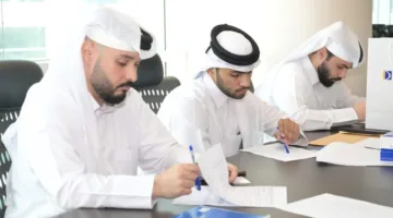 وزارة العمل تطلق مبادرة “خدمة العملاء” لمساعدة الباحثين عن عمل من المواطنين وأبناء القطريين.